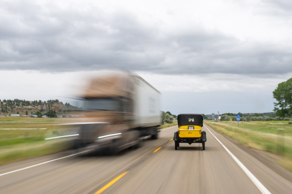 Semi passing Ed Wright montana 500