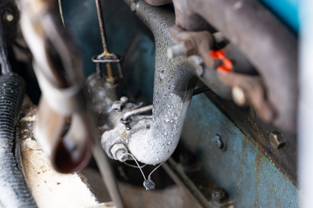 Frozen intake manifold Montana 500