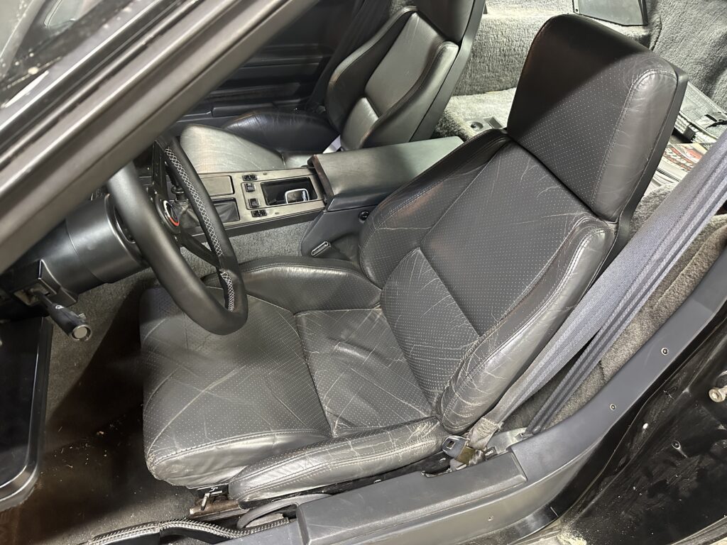 1985 Corvette interior drivers seat