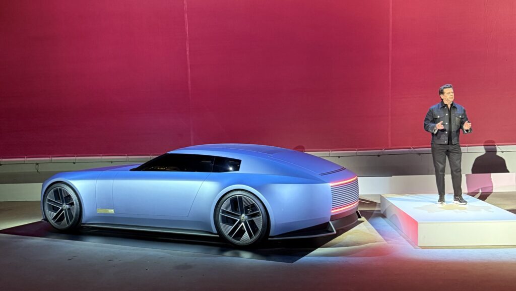 Jaguar Design McGovern & Type 00