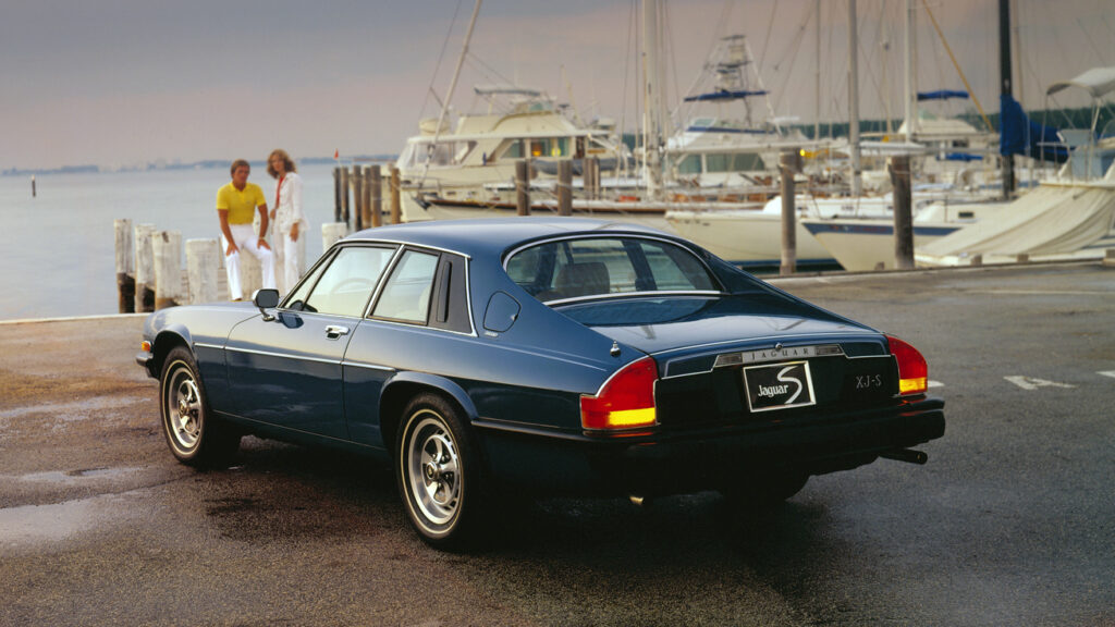 Jaguar_XJ-S rear three quarter