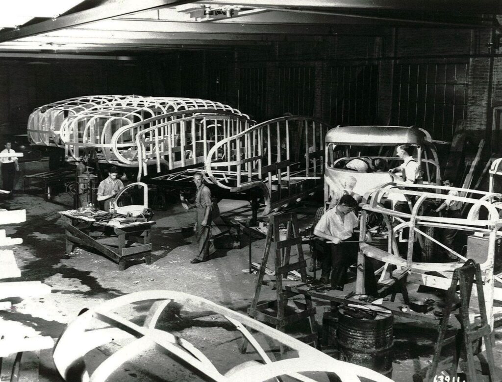 Smith Bros. workshop building Labatt streamliners