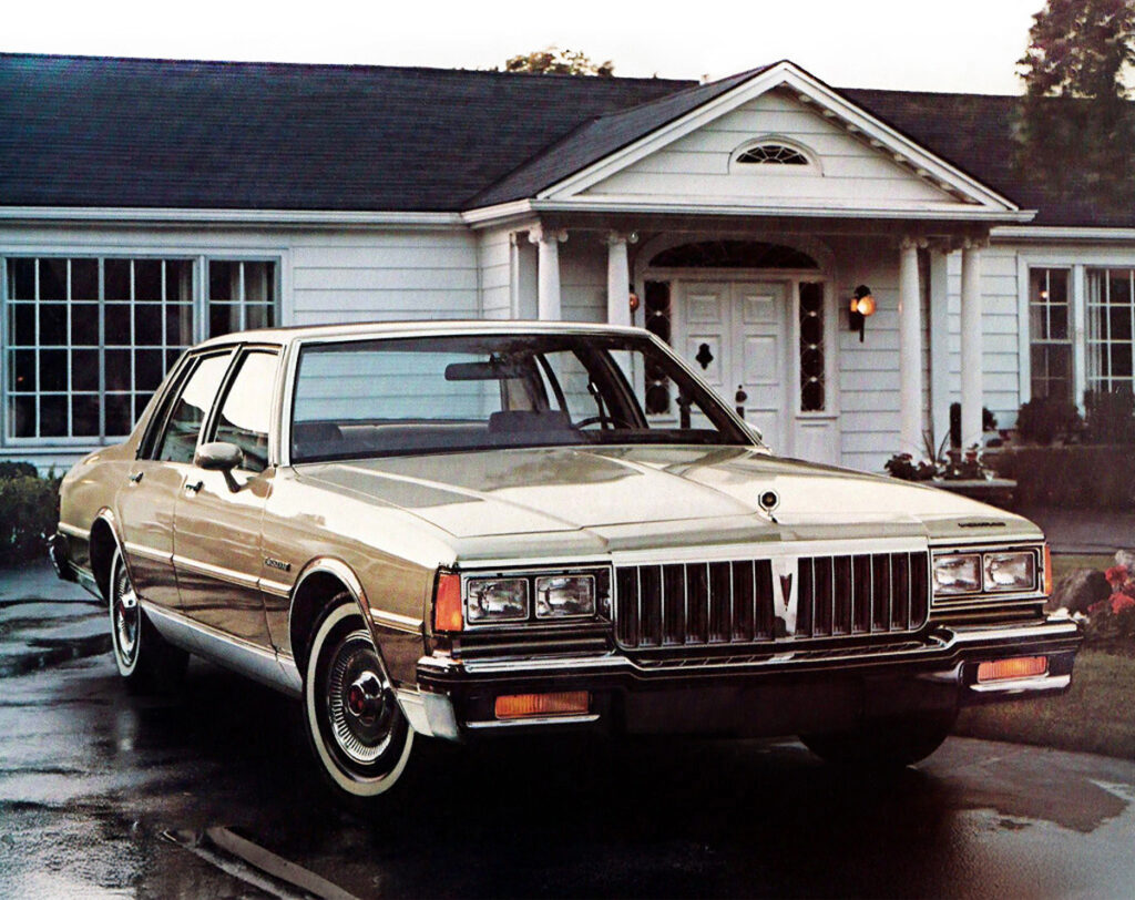 1984-Pontiac-Parisienne-sedan