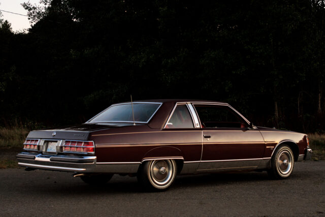 1978 Pontiac Bonneville rear three quarter