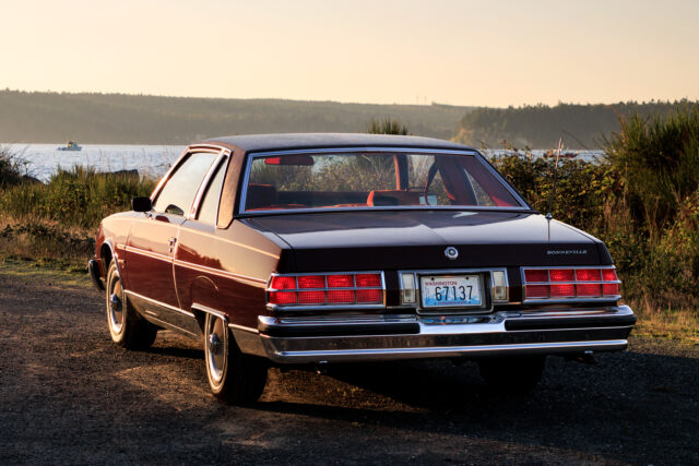1978 Pontiac Bonneville rear three quarter