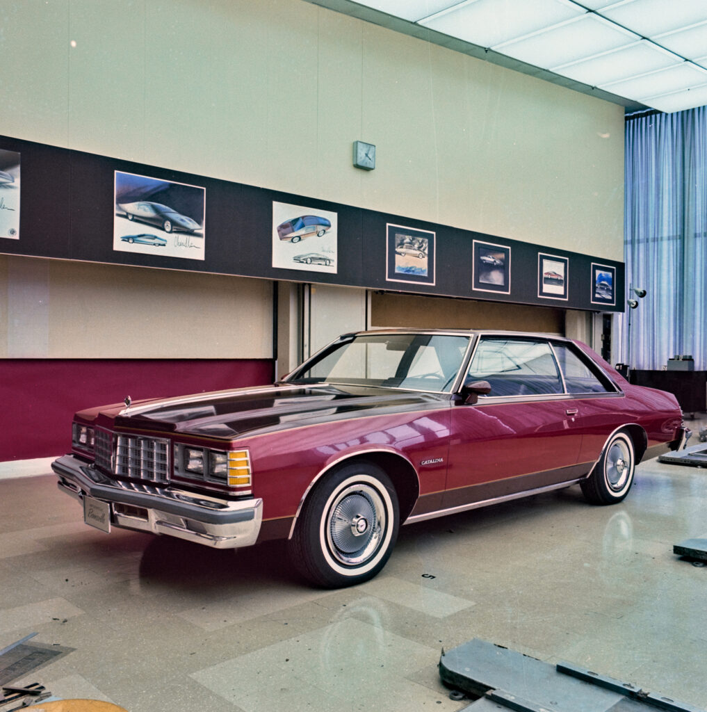 1977 Pontiac Catalina Coupe, 1977 Pontiac Bonneville Coupe
