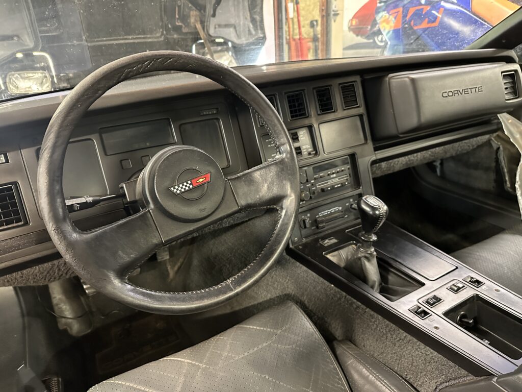 Nardi steering wheel Corvette