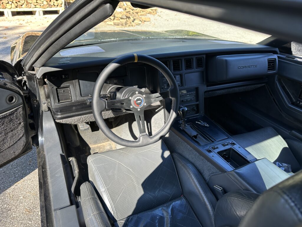 Nardi steering wheel Corvette