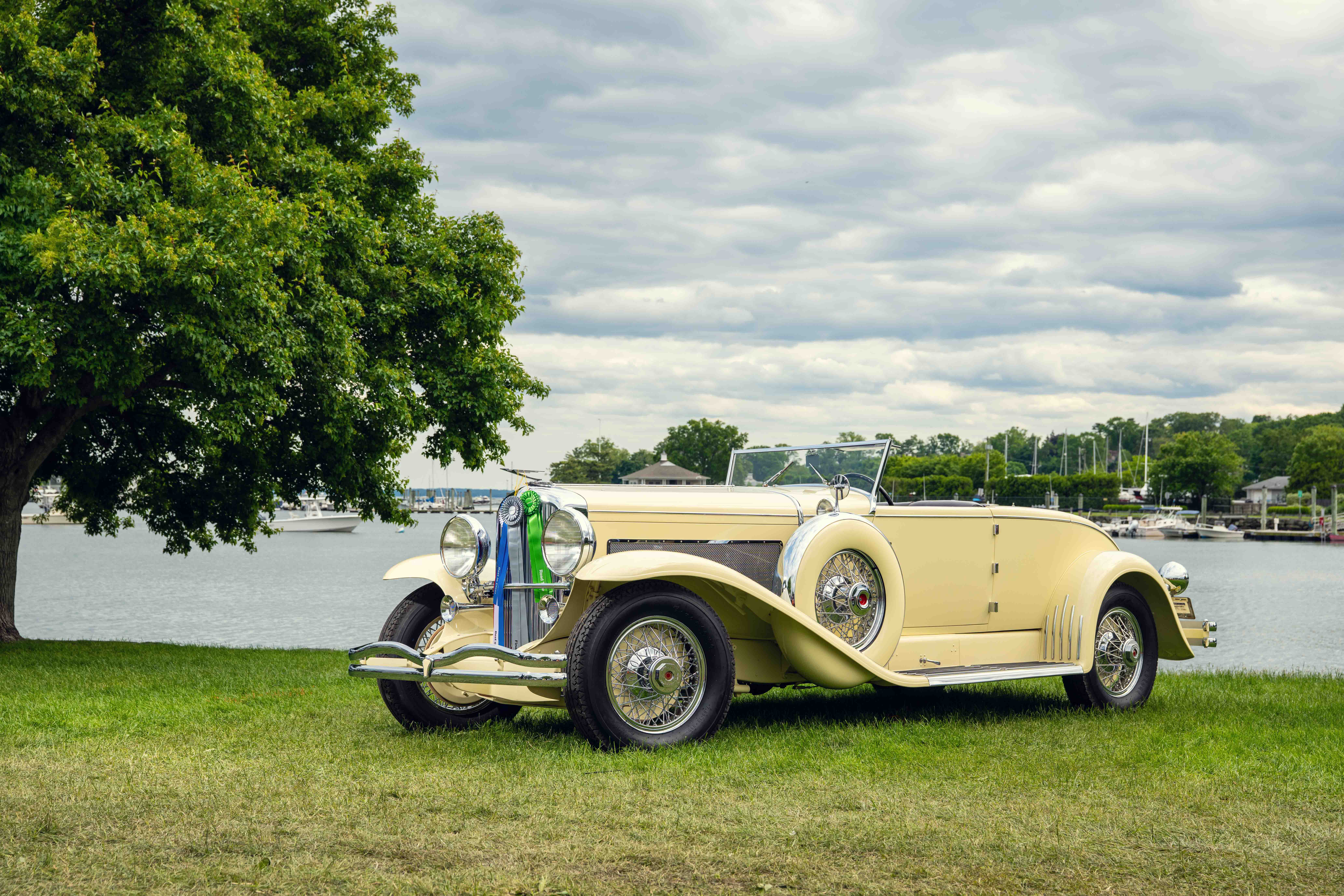 【激レア品】CONRAD JUPITERS GOLD COAST テディベア2体 1932 Duesenberg Model J Crowned 2025 Greenwich Concours d'Elegance
