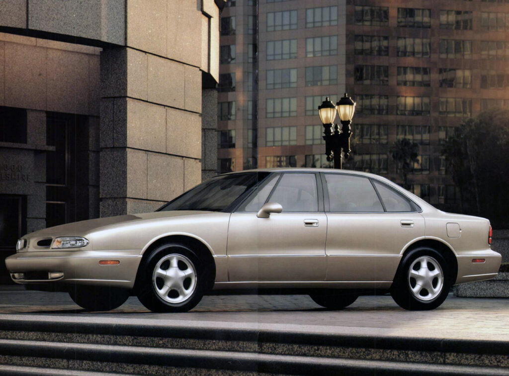 1996 Oldsmobile Delta 88 LSS