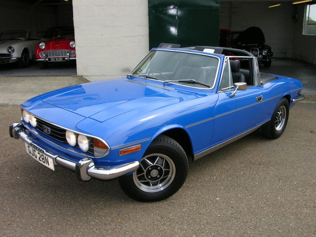 1974-Triumph-Stag front three quarter