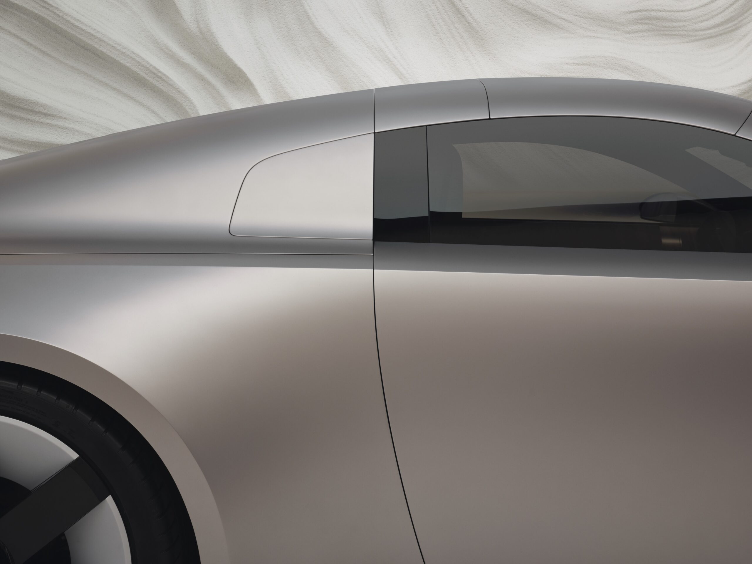 Audi Concept C lines side