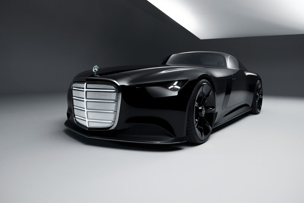 Mercedes-Benz Vision Iconic front three quarter