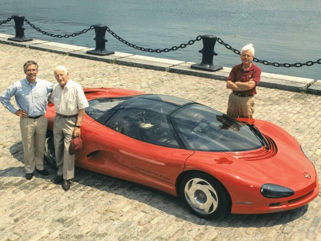 Chevrolet-Corvette_Indy_Concept_Red_1986