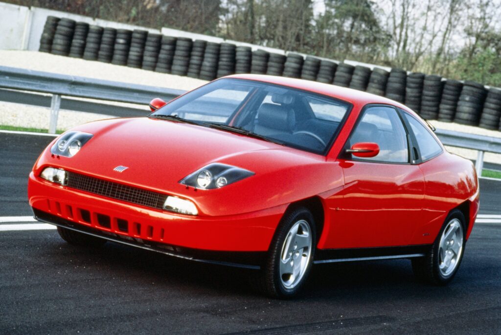 Fiat Coupe Red front three quarter