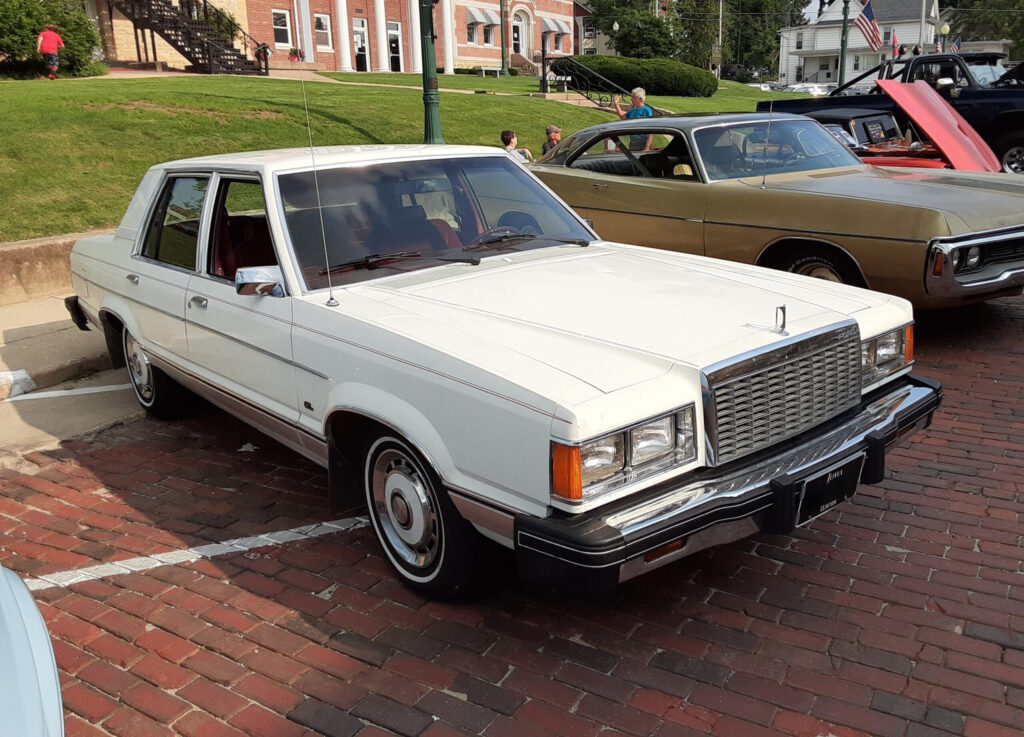 1981 Ford Granada GL: Tidy Luxury - Hagerty Media