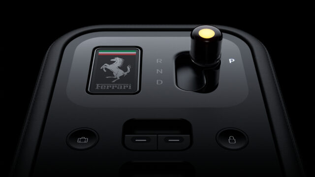 Ferrari Luce gear selector