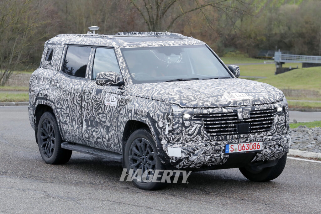New Mitsubishi Montero Will Debut Next Week