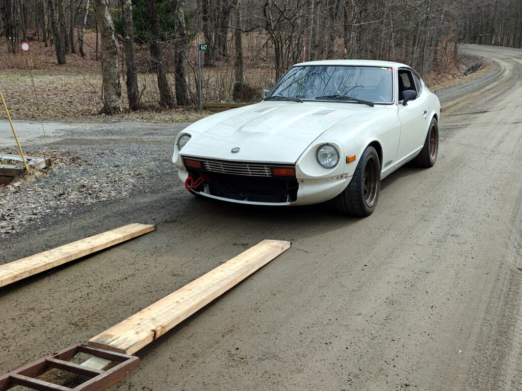 1978 Datsun 280Z Track Car Roll Bar trailer loading