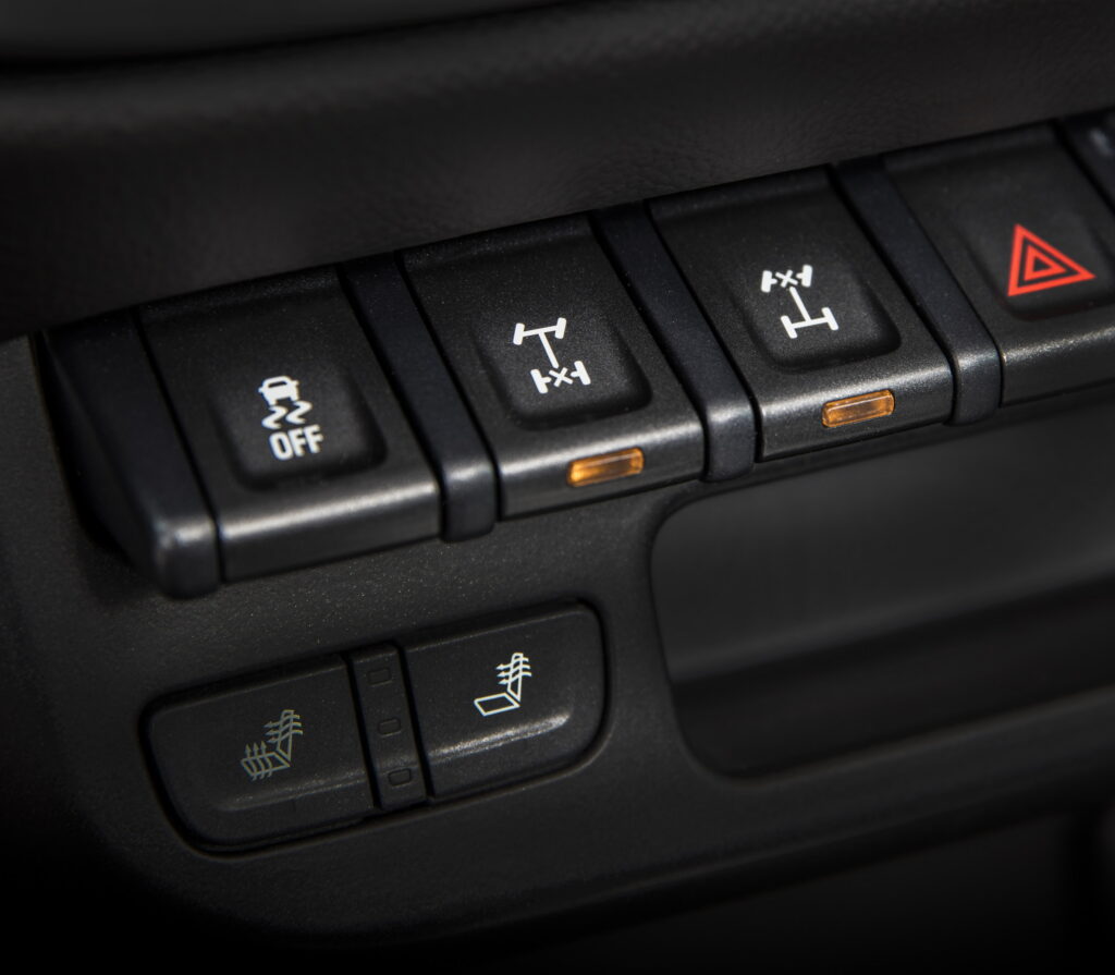 2018 Chevrolet Colorado ZR2 e-locker selectable differential diff locking buttons