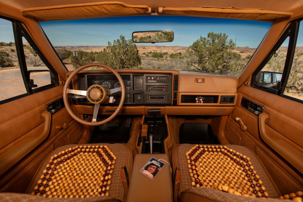 Jeep's XJ Pioneer Concept: Back to Basics at Easter Jeep Safari