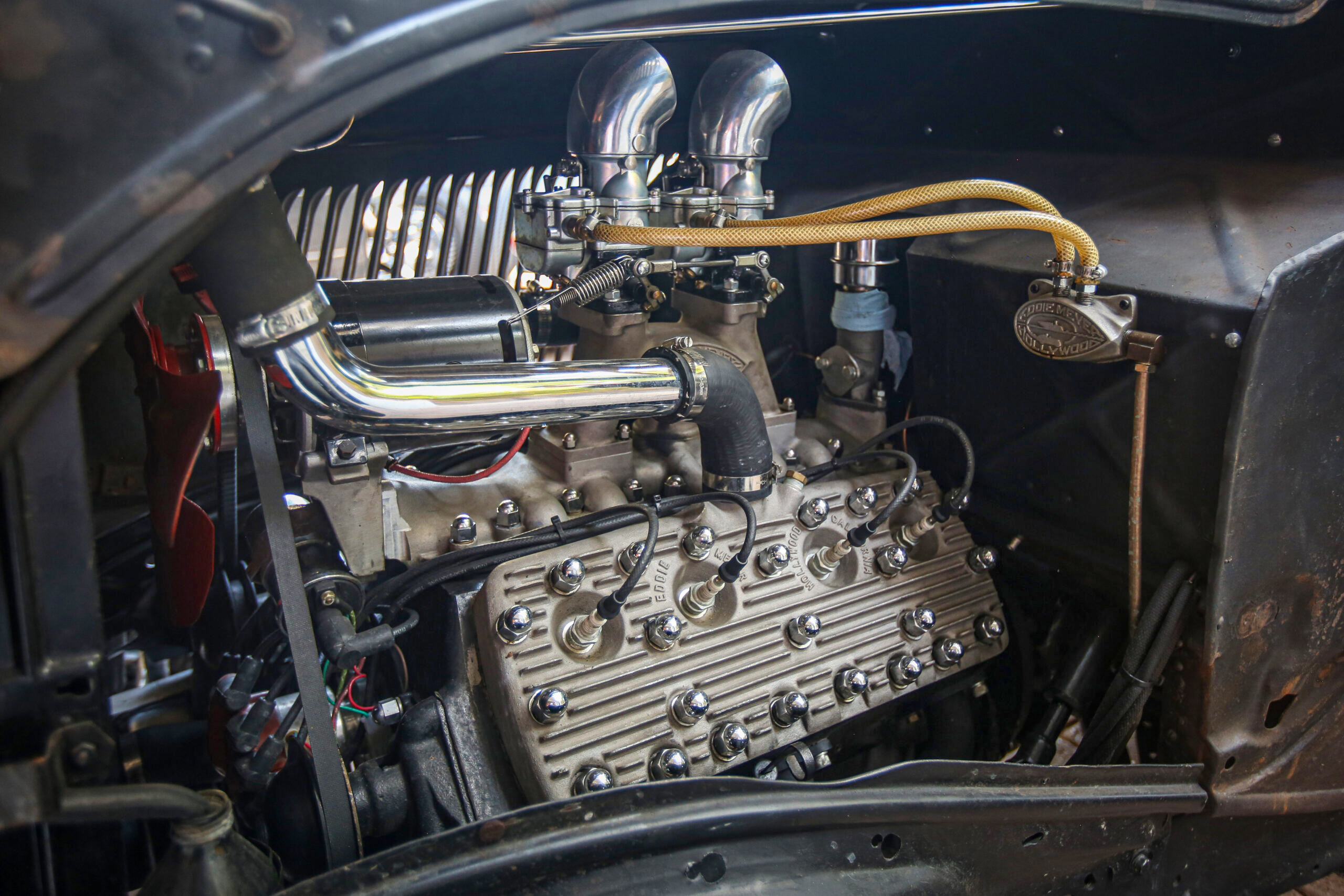 Why V-8 Engine Sounds Captivate Enthusiasts
