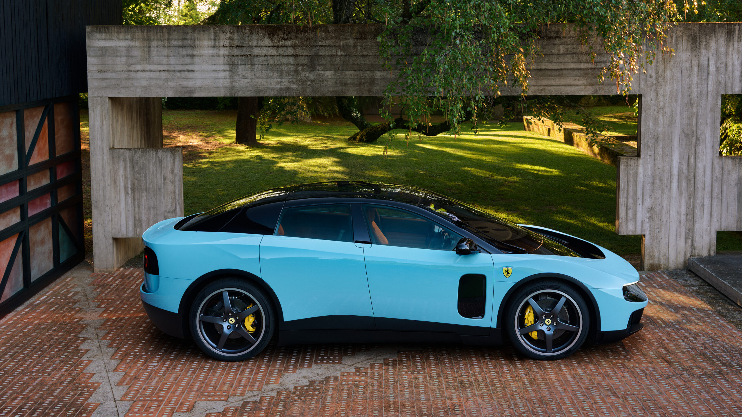 Ferrari Luce side blue