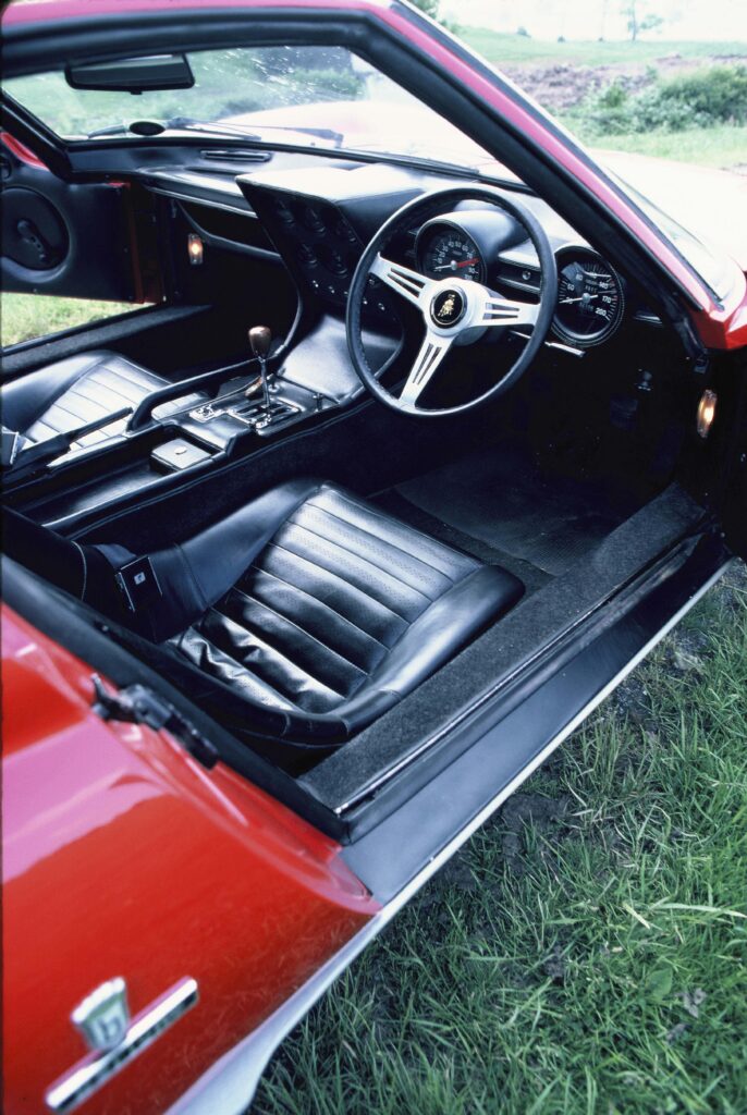 Lamborghini Miura interior