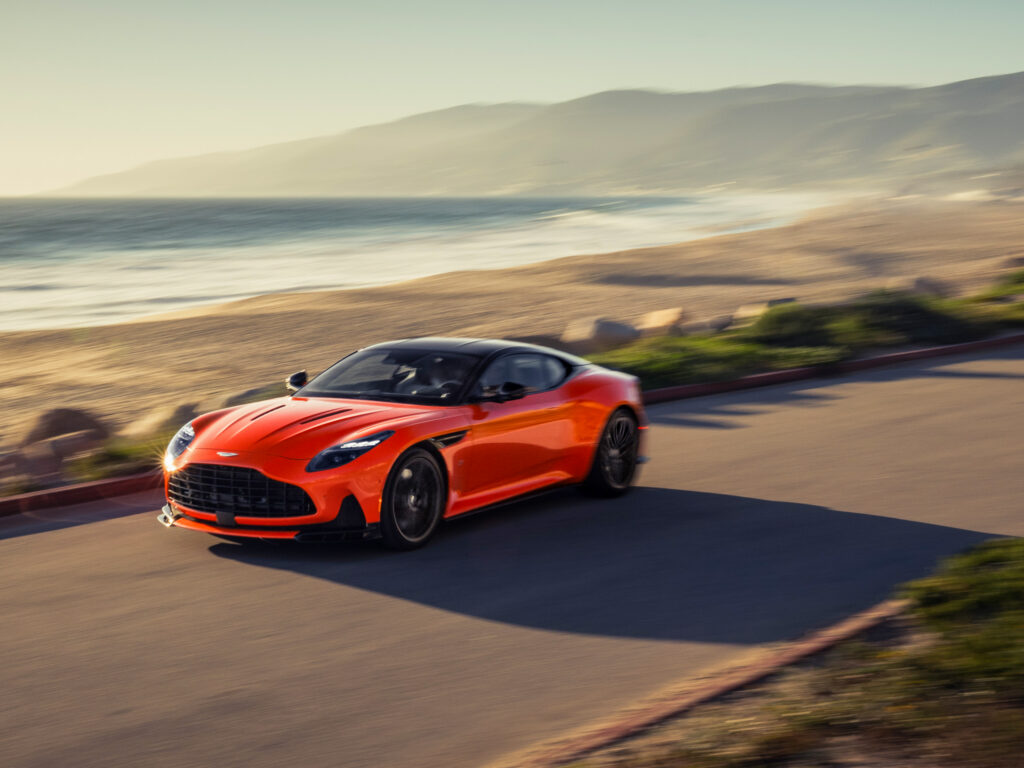 2026年Aston Martin DB12 S強化豪華旅行車配方