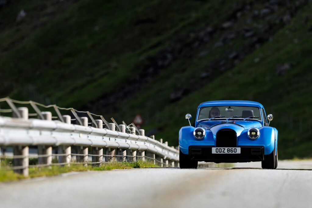 Morgan Supersport 400 Faroe Islands front