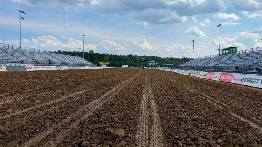 Empty-Tracks-Dirt