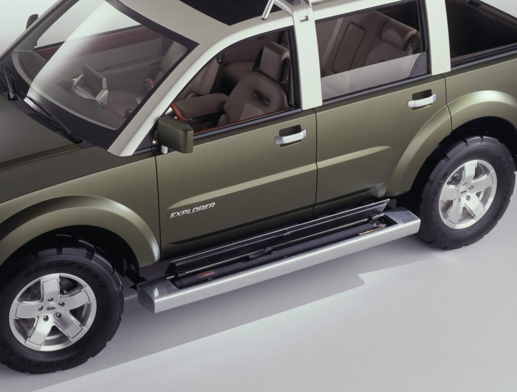 Ford Explorer Sportsman Concept running board fly rod storage
