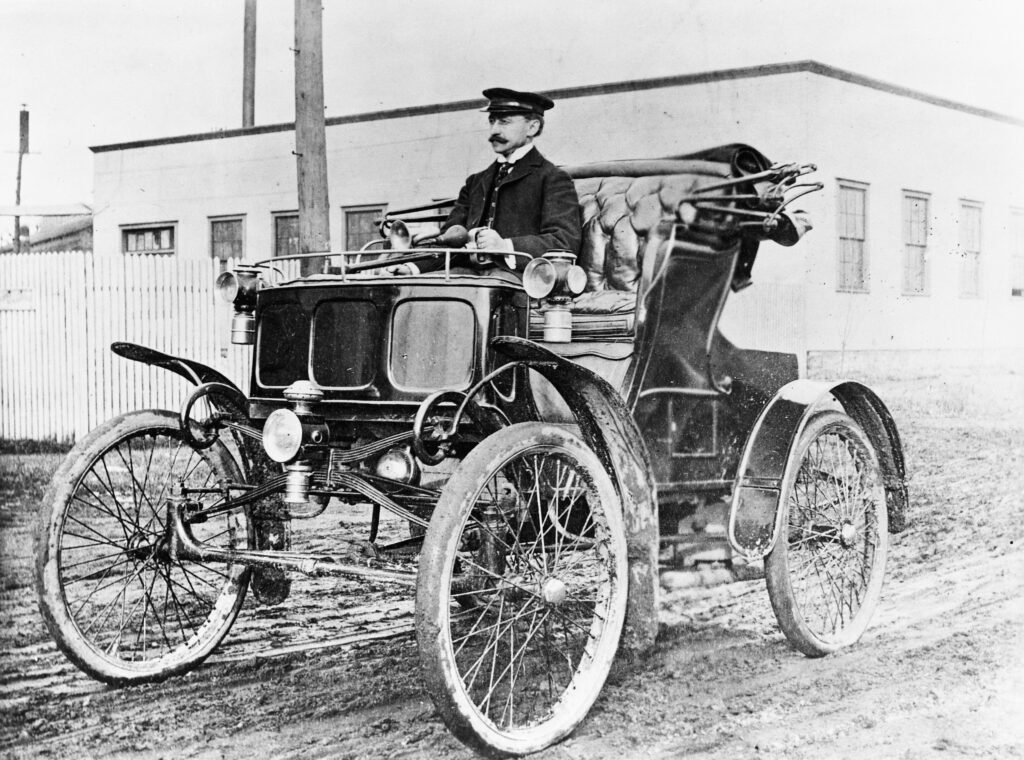 William Doud Packard Model B warren ohio