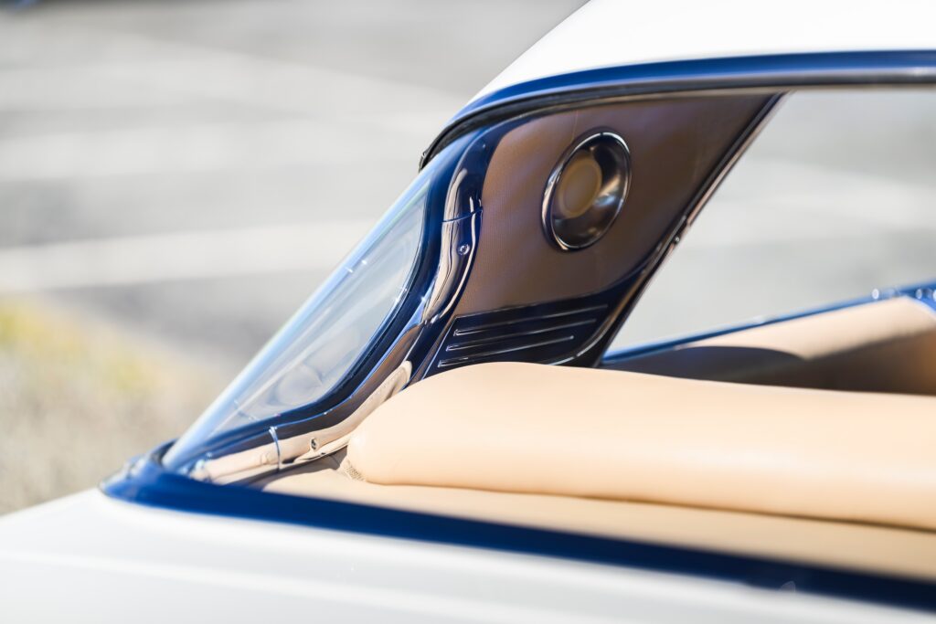1955 Chrysler 300 C glass
