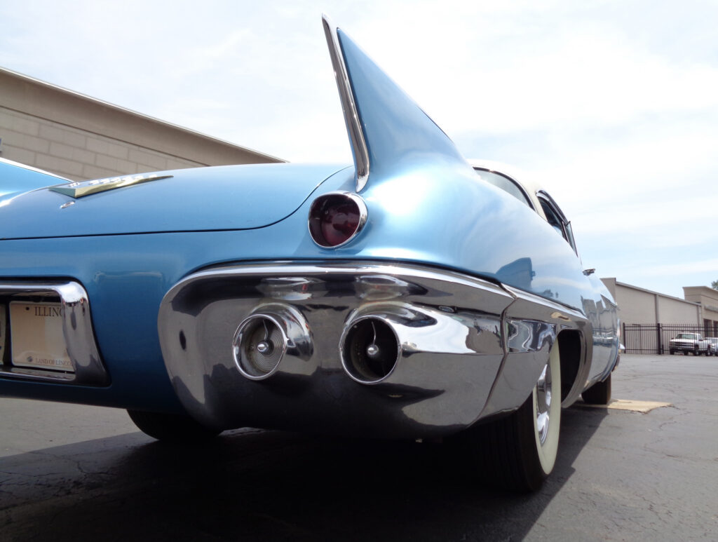 クラシック CLASSIC 20th Century NAVIGATION 6CD 1957 Cadillac Eldorado Seville: The Sleek Shark - Hagerty Media
