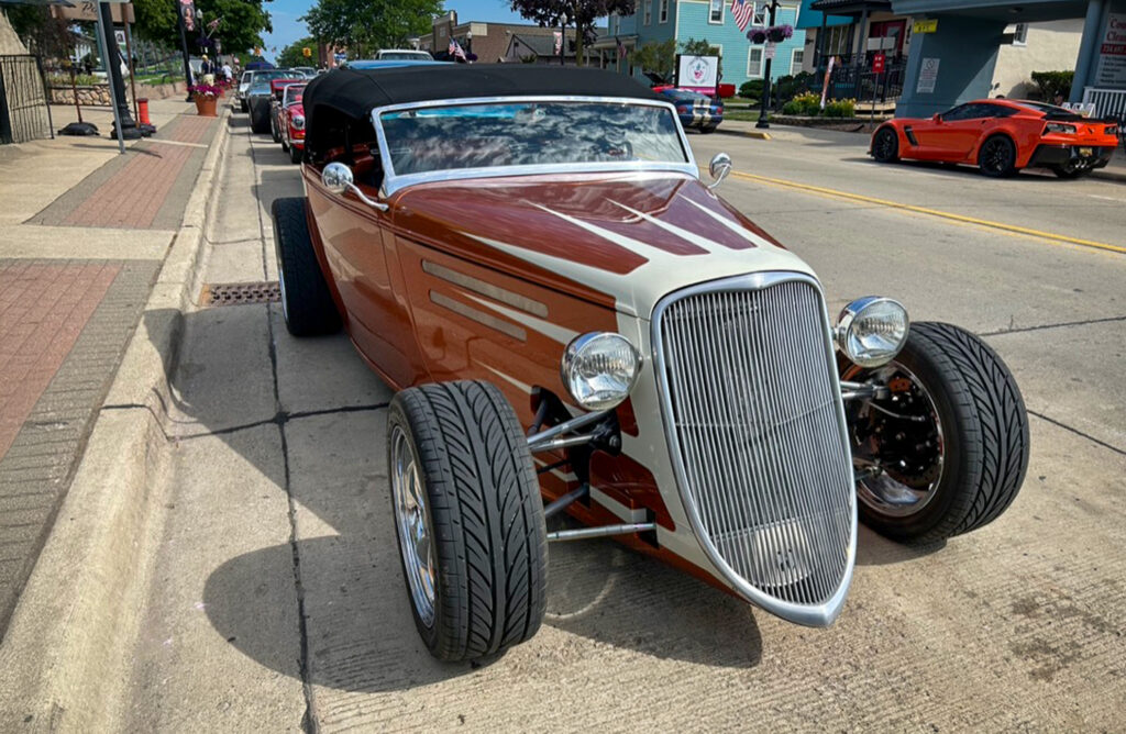 Ford '33 Hot Rod 改裝套件：Factory Five Racing 的精湛工藝